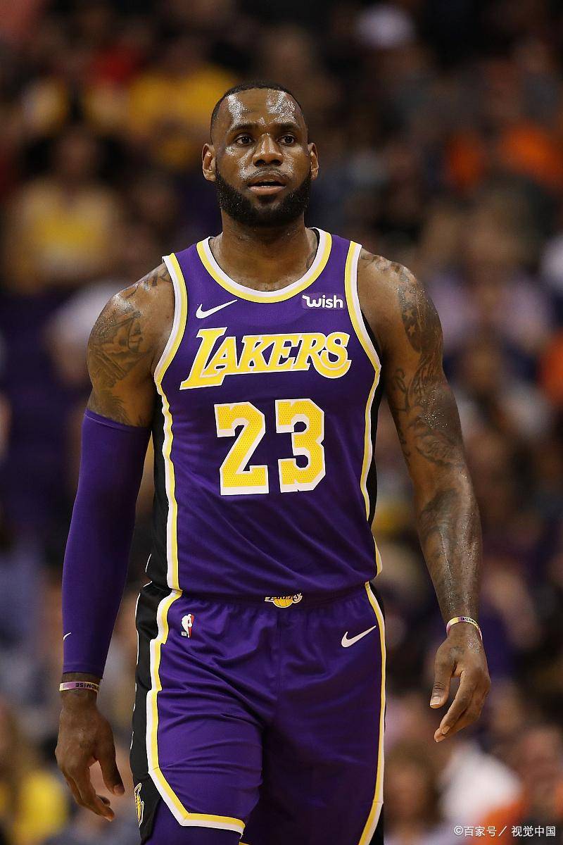 儒尼尼奥96／97赛季降级仍获英超最佳球员（96／97球队降级，儒尼尼奥却荣膺英超年度最佳）