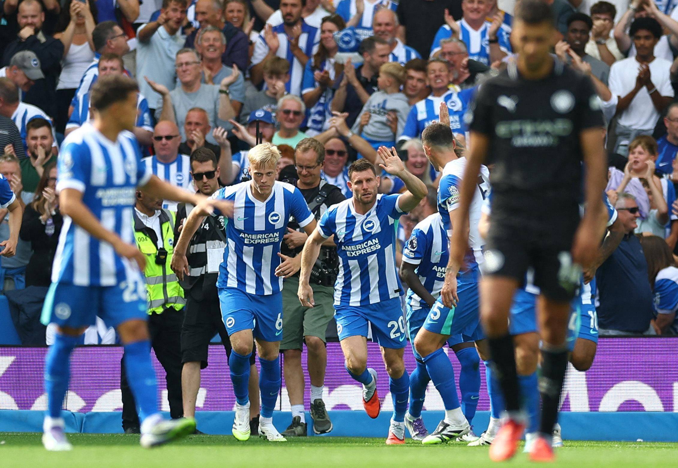 支持河南队，一河南球迷从航体骑三轮车前往足协杯决赛地苏州（为河南队助威，河南球迷骑三轮自航体出发奔赴苏州足协杯决赛）