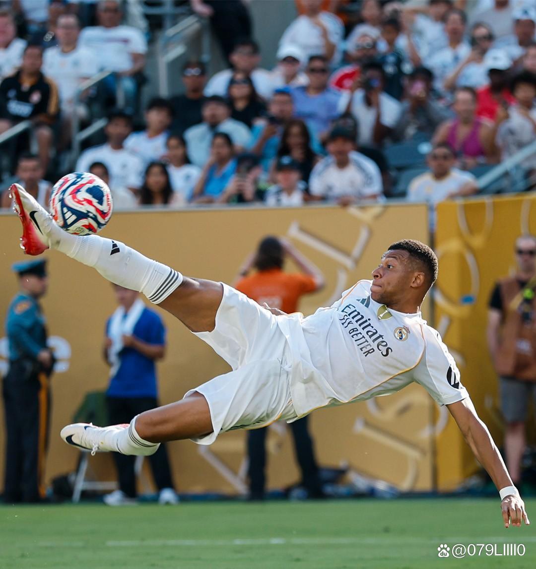 神户队长：我们坚信只要顶住申花的冲击，之后就会有机会（神户队长：扛过申花的冲击，机会就会来）