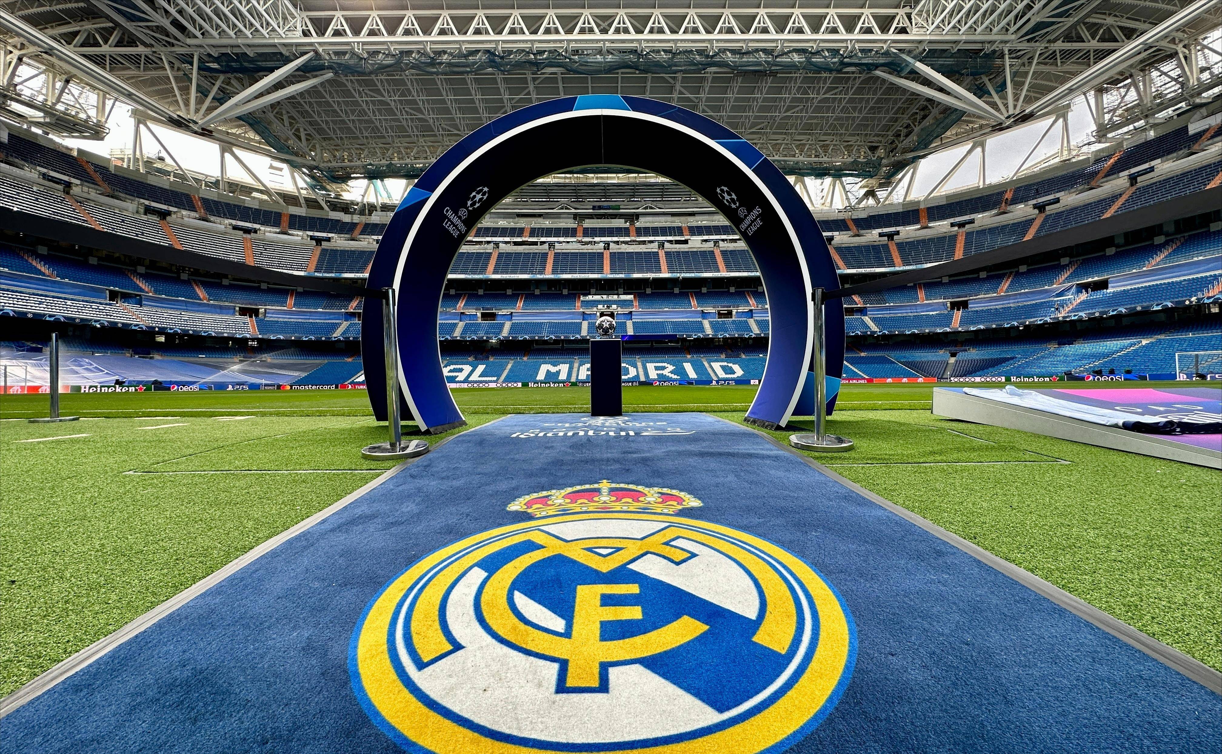 那不勒斯官方：强烈谴责阿莱格里多次辱骂我方工作人员的行为（那不勒斯官方通报：严正谴责阿莱格里屡次辱骂我方工作人员）